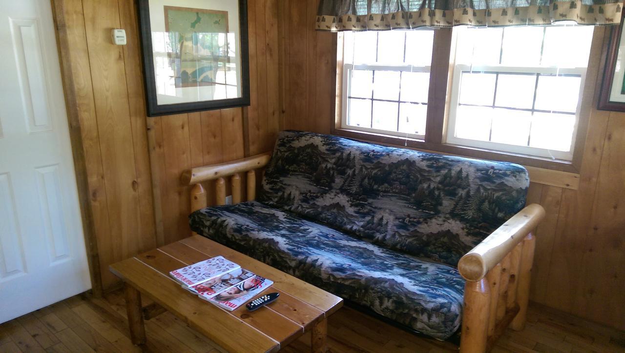Silver Lake Park Campground & Cabins 호텔 Belmont 외부 사진